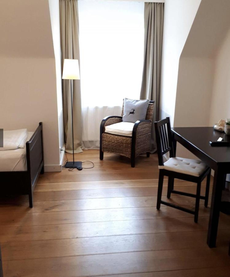 Wildenauer'S Hotel Biedermannsdorf Bagian luar foto