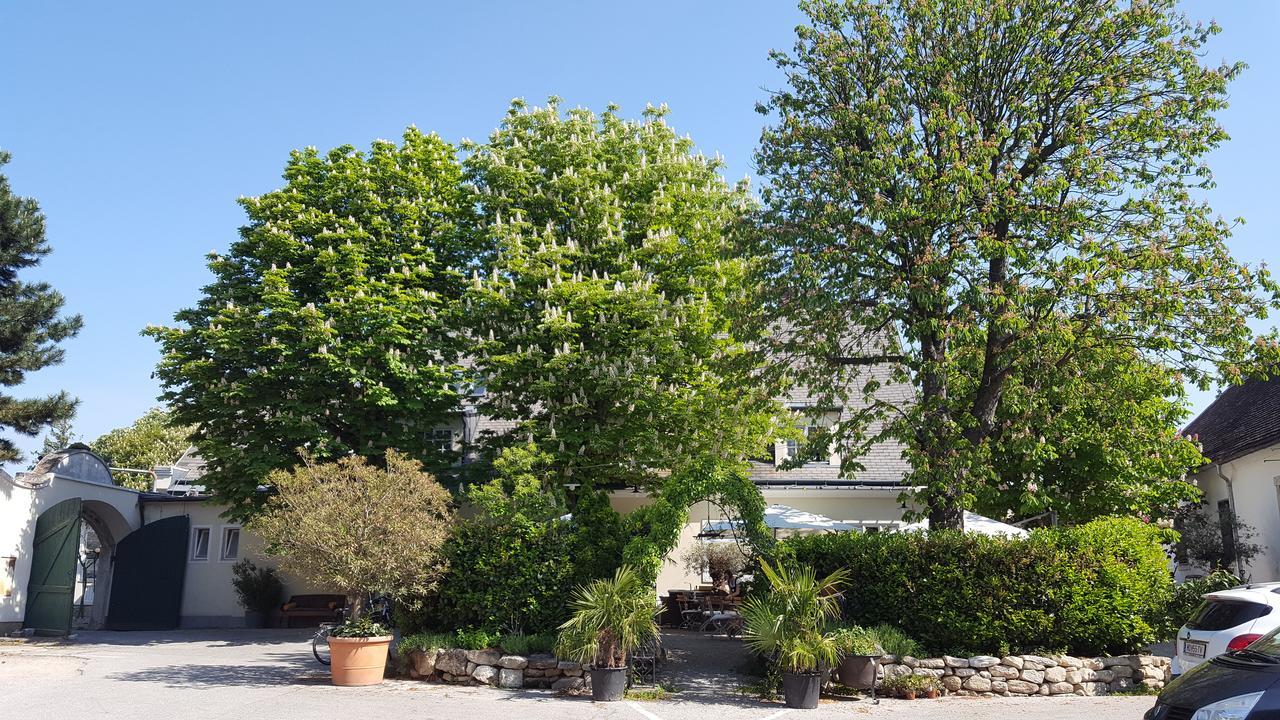 Wildenauer'S Hotel Biedermannsdorf Bagian luar foto